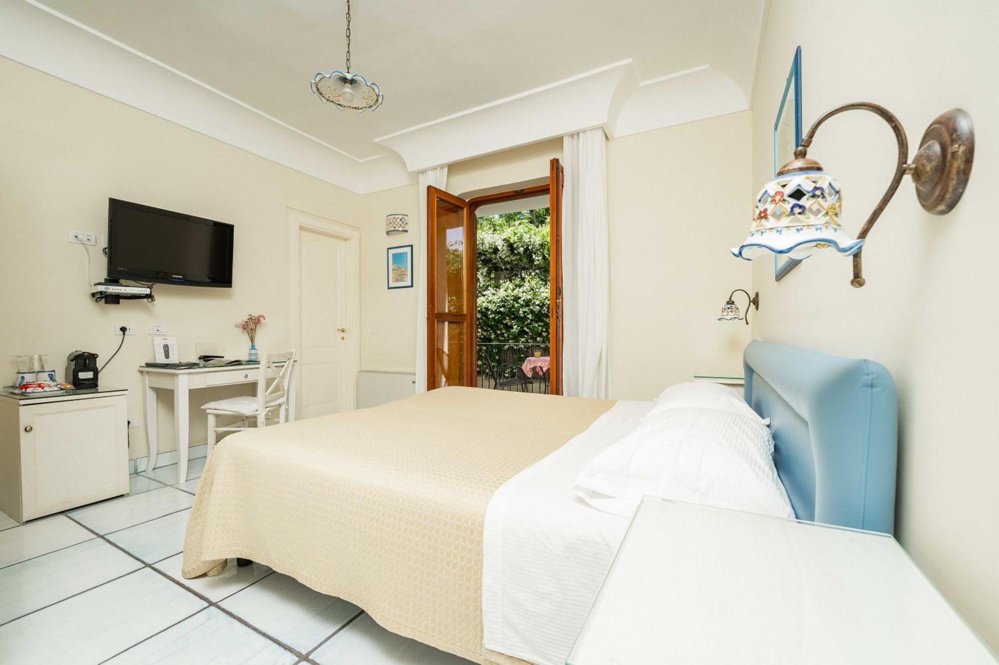 A Casa Dei Nonni Hotel Равело Екстериор снимка