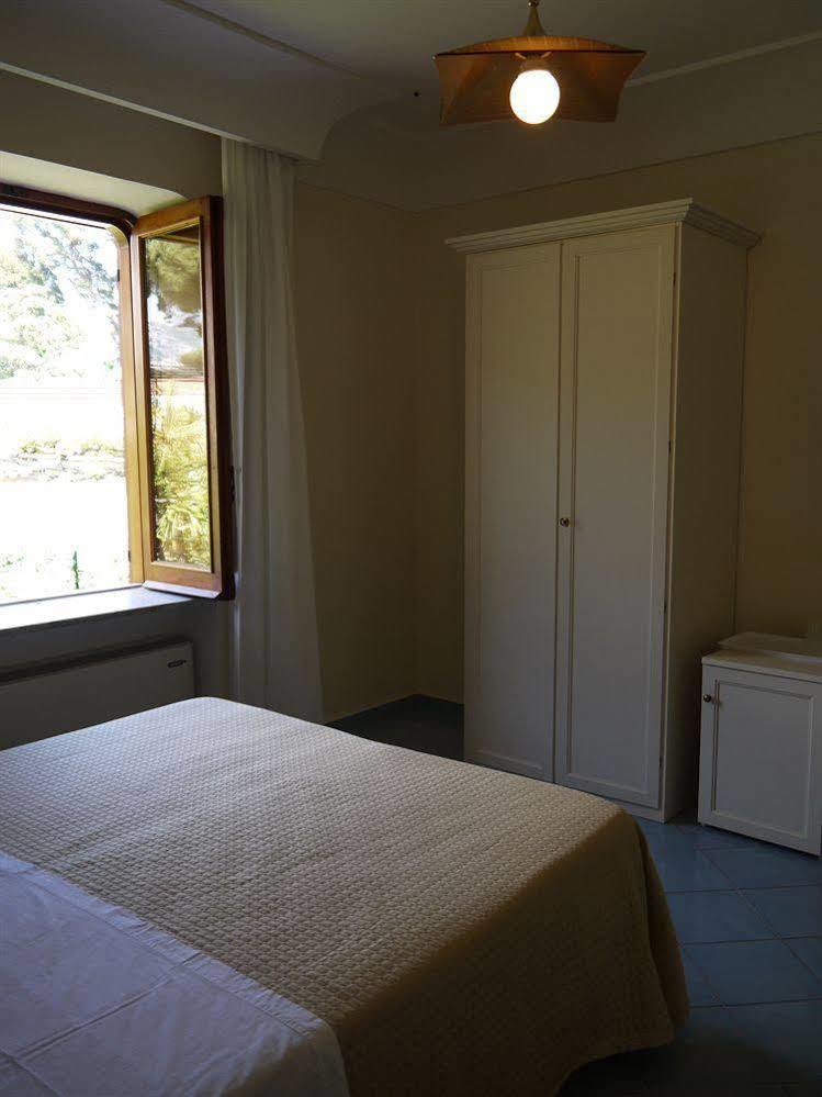 A Casa Dei Nonni Hotel Равело Екстериор снимка
